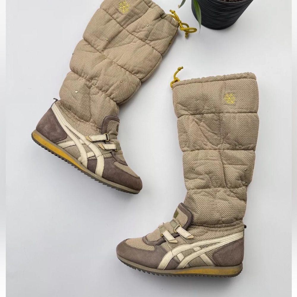 Onitsuka Tiger by Asics Beige and Brown Winter Boots